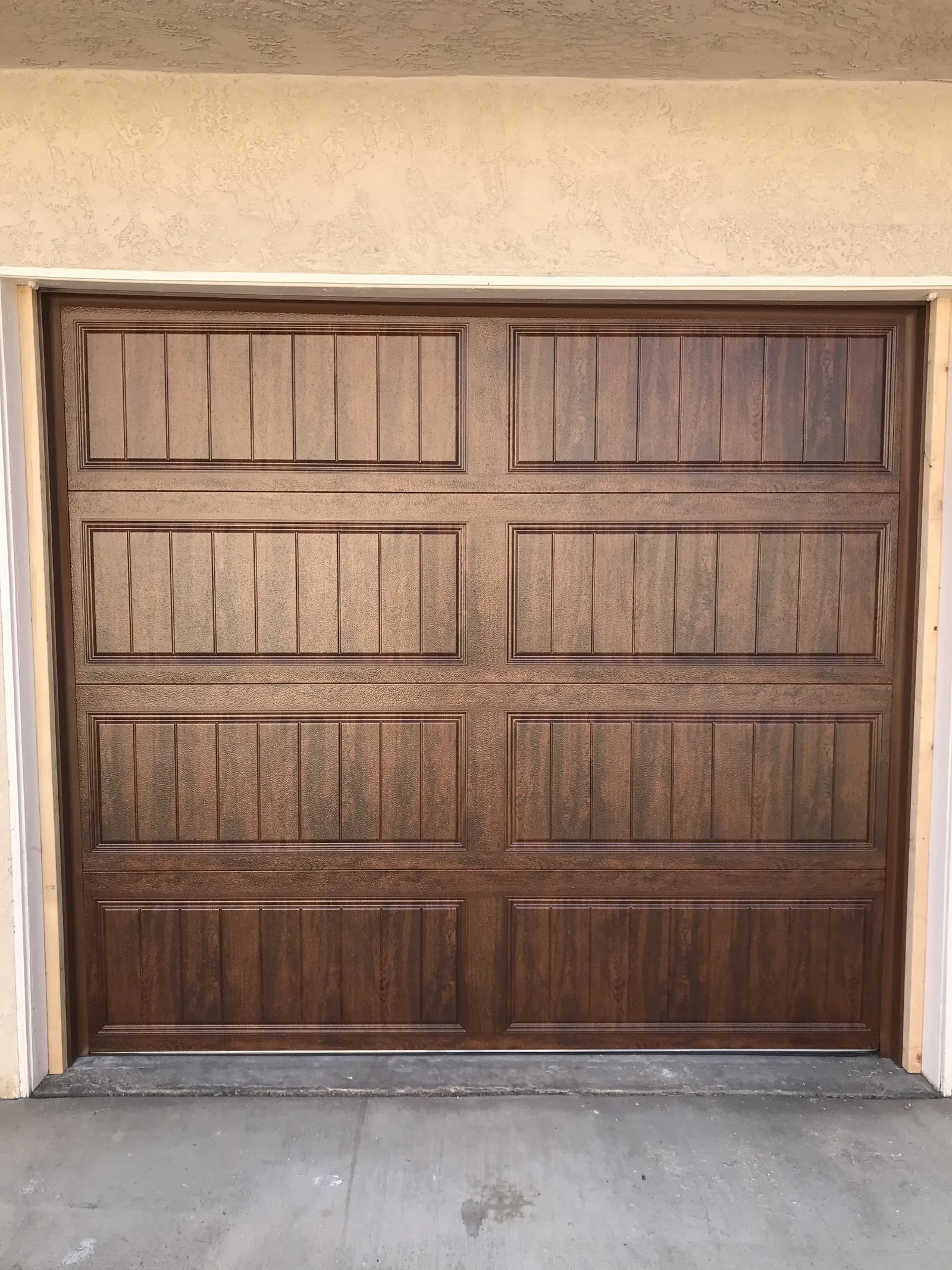Residential garage door replacement in San Diego