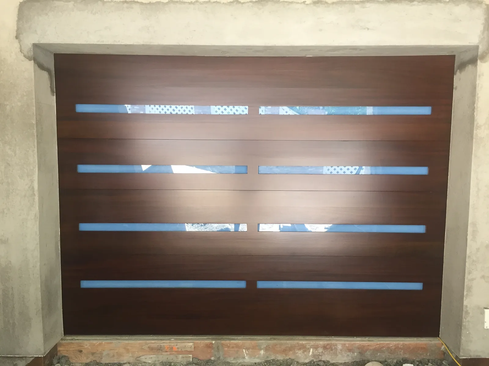 Garage door replacement in La Jolla, CA