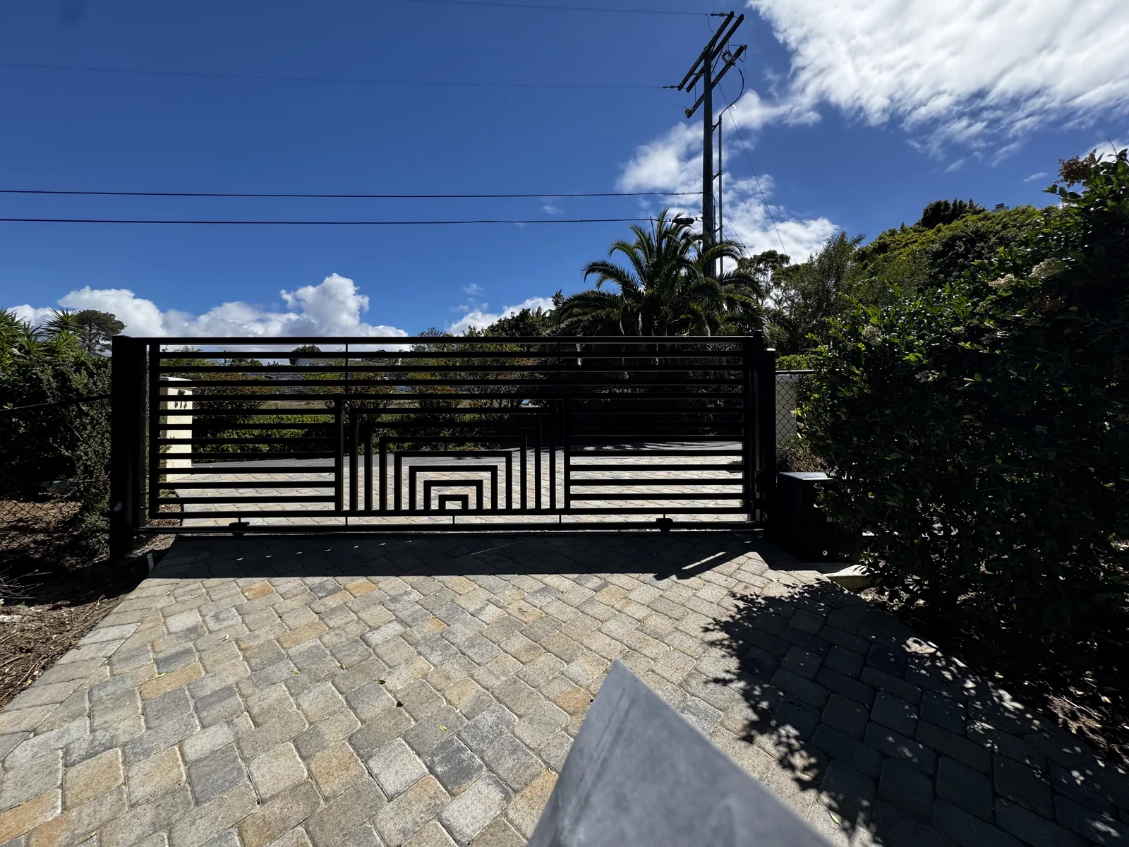 Residential automatic gate installation in San Diego County