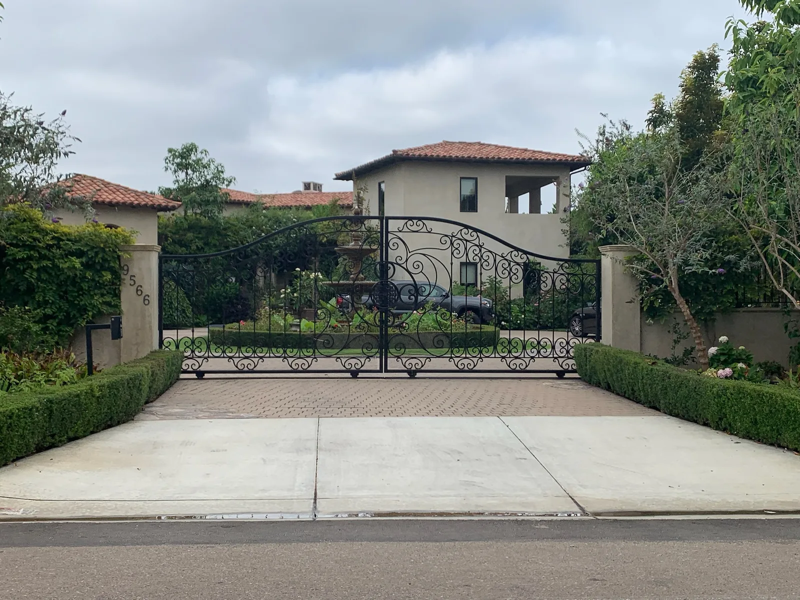 Custom iron gate installation in Carlsbad, CA