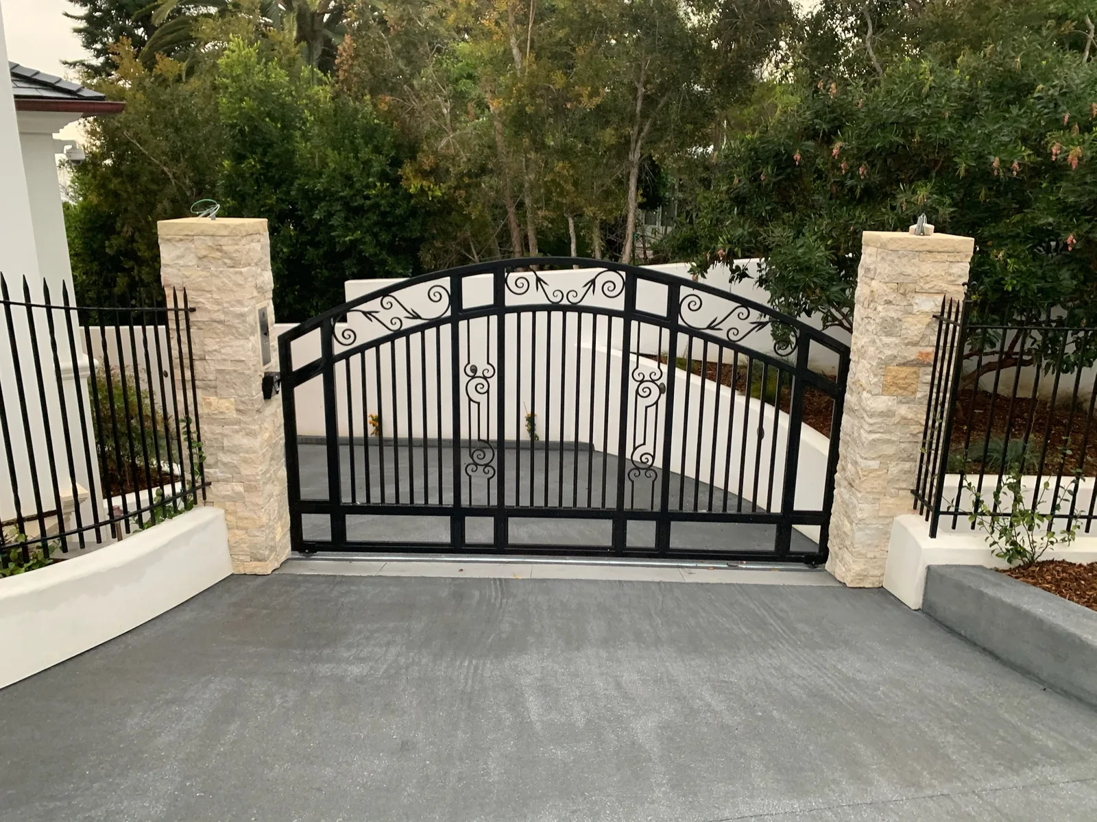 Commercial security gate installation in San Diego